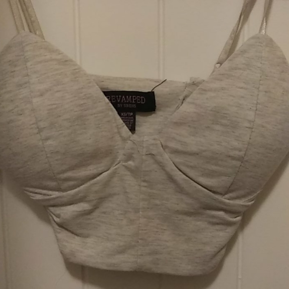 Crop top - Picture 2 of 2